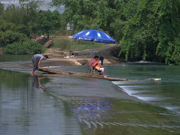 竹イカダで下る(^○^)