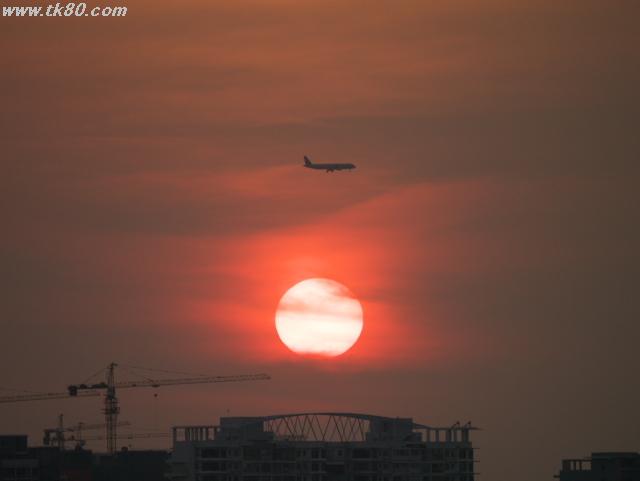 残暑お見舞い申し上げます。