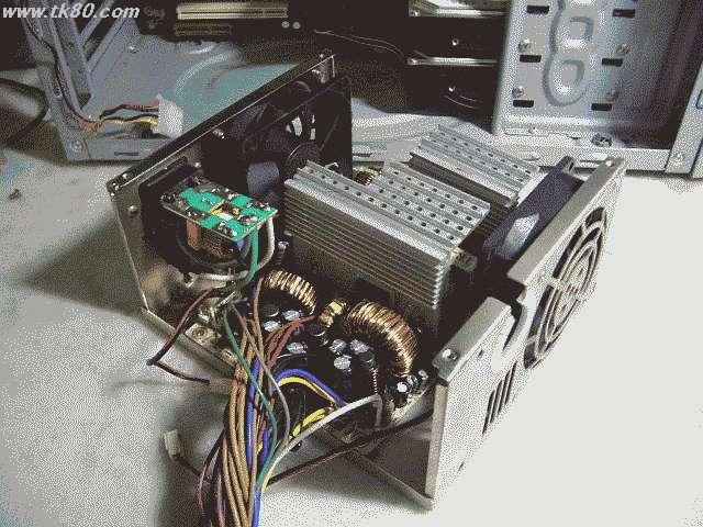 é›»æºã‚’分解ã—ã¾ã™